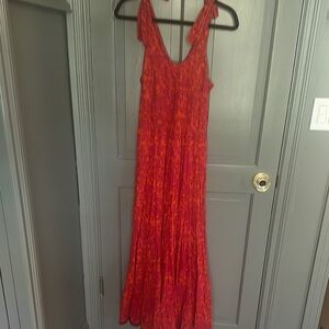 Elegant Red Sleeveless Dress